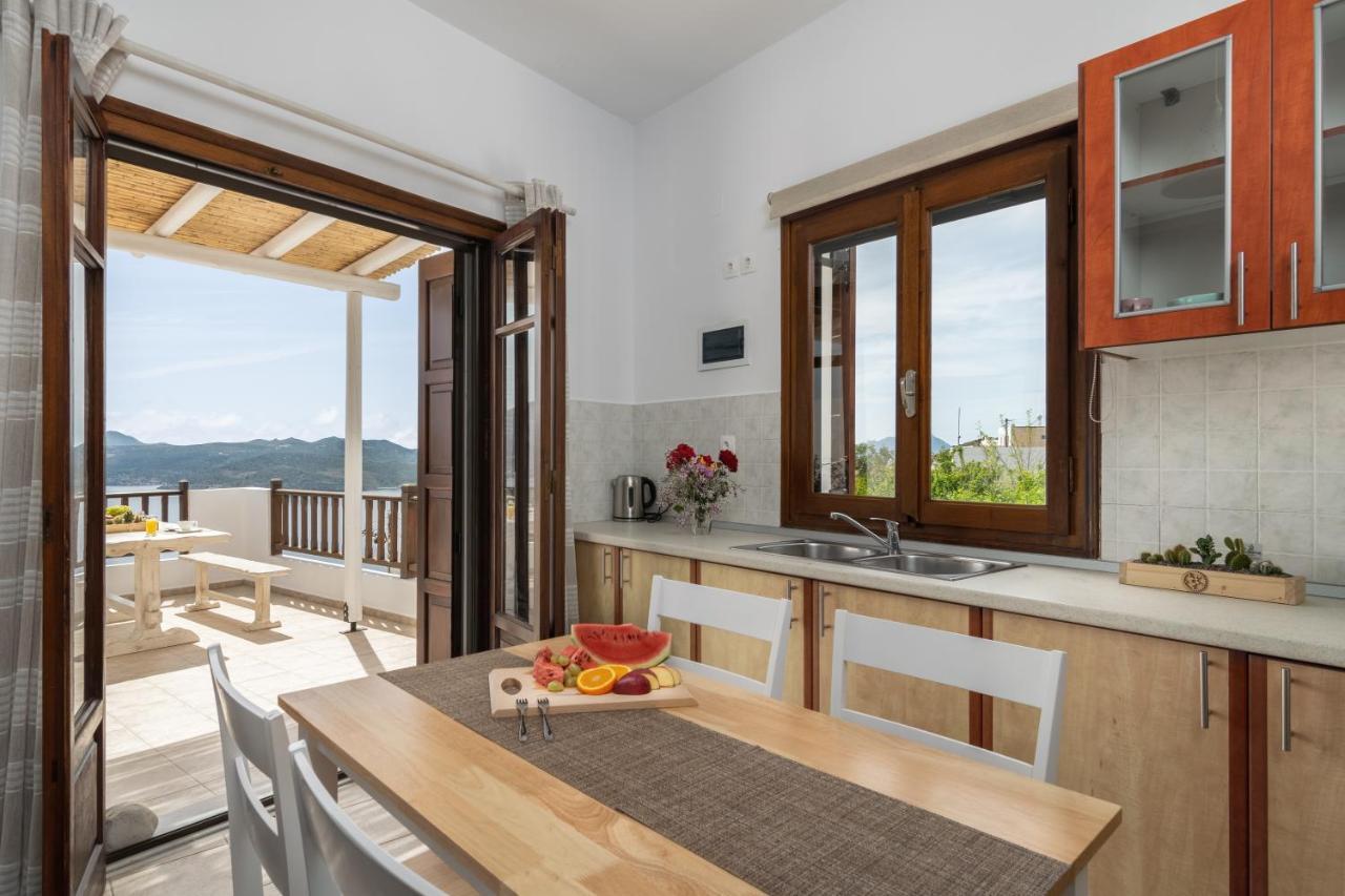 Ferienwohnung Deluxe Sunrise Trypiti Exterior foto