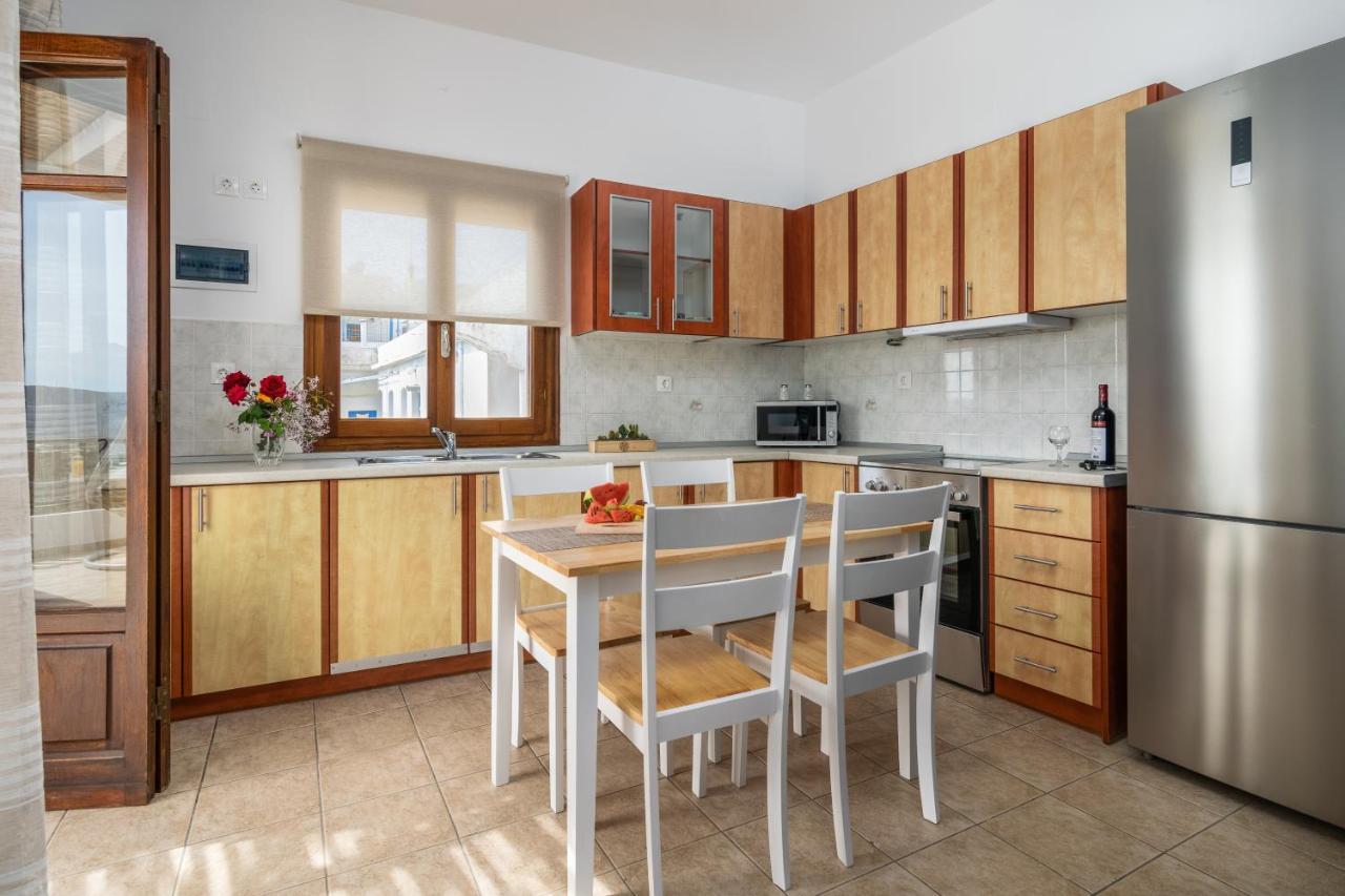 Ferienwohnung Deluxe Sunrise Trypiti Exterior foto